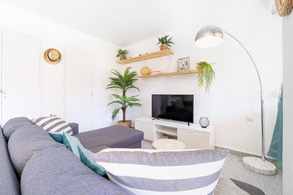 Privilegiado-tarragona-50mplaya-wifi-pool-relax8 *